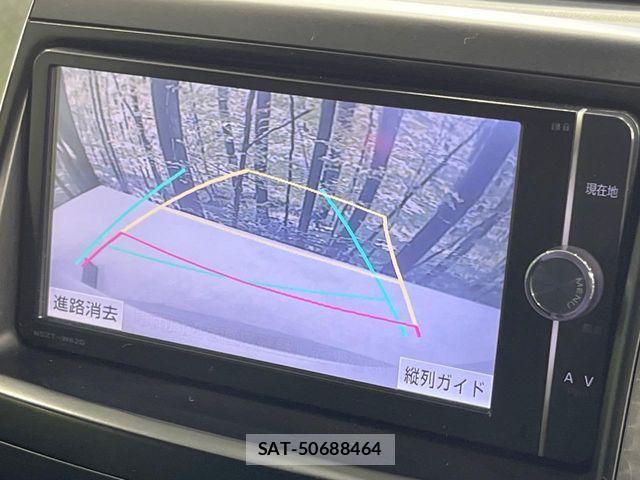Toyota VOXY 2013-07 3779676-4