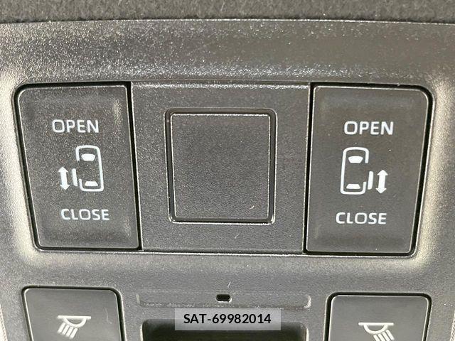 Toyota VOXY 2022-11 3911067-5