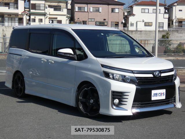 Toyota VOXY 2014-01 4051454-0