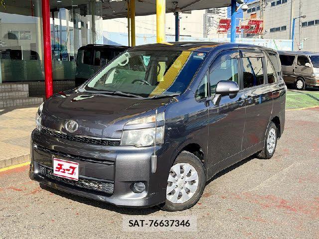 Toyota VOXY 2011-01 4051505-0