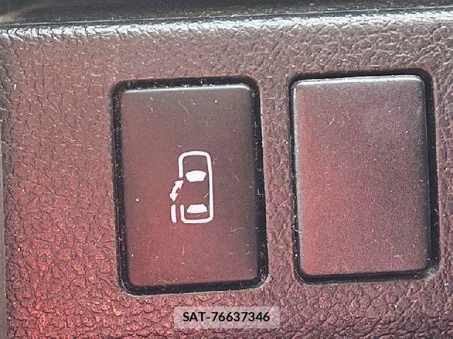 Toyota VOXY 2011-01 4051505-10