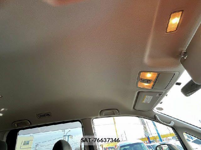 Toyota VOXY 2011-01 4051505-20