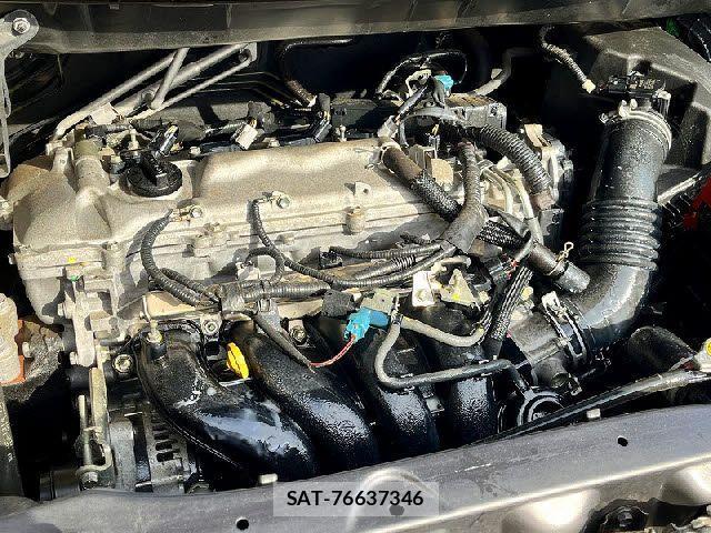Toyota VOXY 2011-01 4051505-27