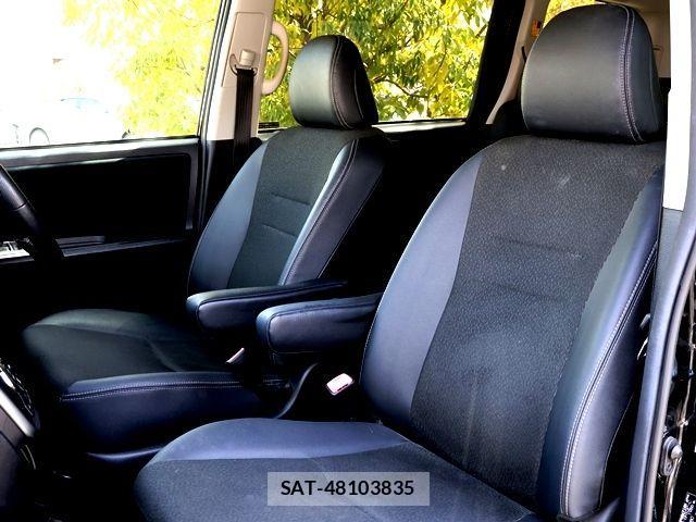 Toyota VOXY 2013-03 4051451-25