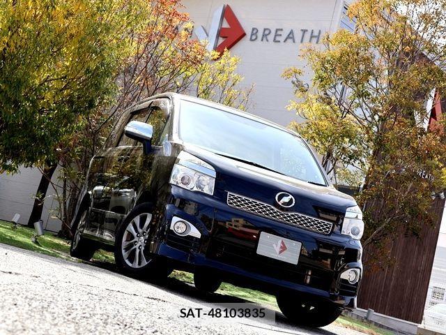 Toyota VOXY 2013-03 4051451-4