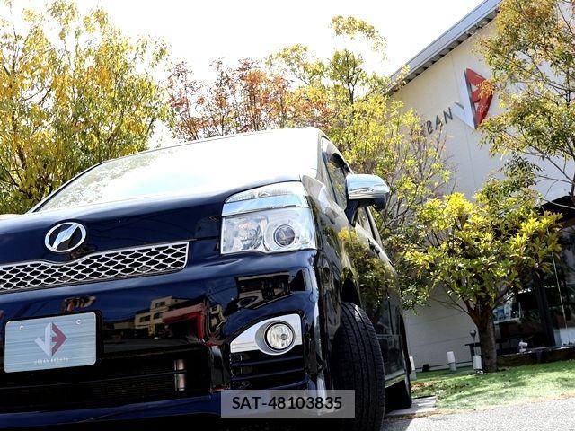 Toyota VOXY 2013-03 4051451-5