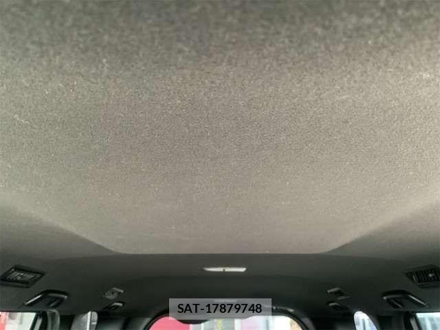 Toyota VOXY 2016-12 4177842-12