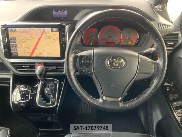 Toyota VOXY 2016-12 4177842-15