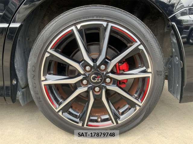 Toyota VOXY 2016-12 4177842-17