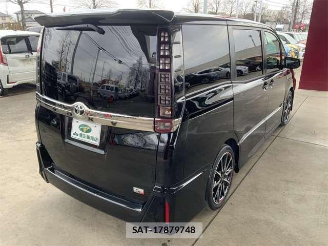 Toyota VOXY 2016-12 4177842-7