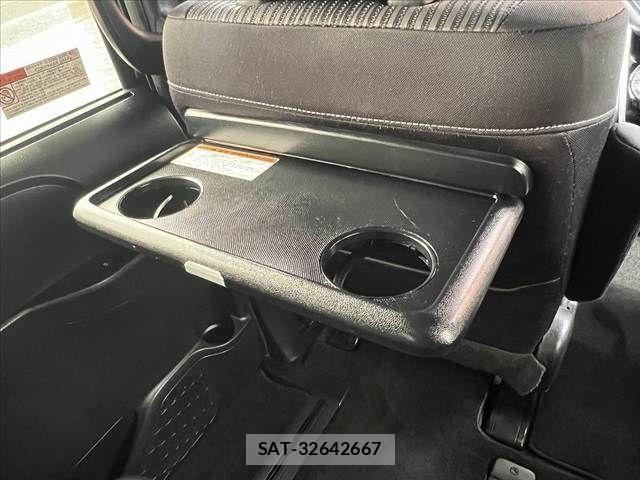 Toyota VOXY 2019-09 4333020-29