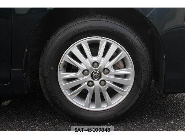 Toyota VOXY 2016-03 4395767-23