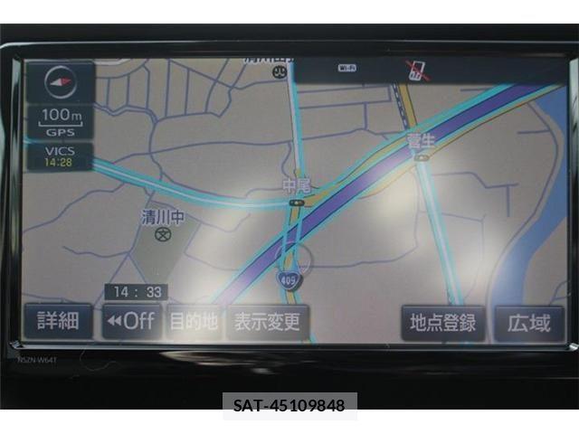 Toyota VOXY 2016-03 4395767-2