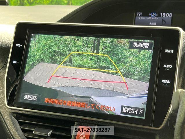 Toyota VOXY 2018-02 4604254-4