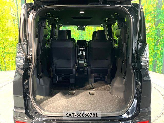Toyota VOXY 2025-01 4604205-10