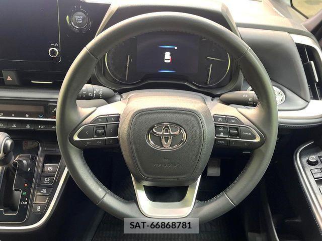 Toyota VOXY 2025-01 4604205-11