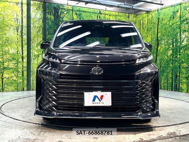 Toyota VOXY 2025-01 4604205-14