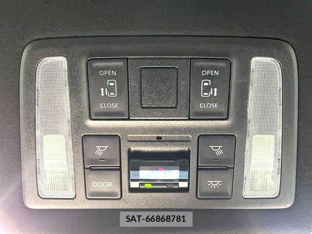 Toyota VOXY 2025-01 4604205-2