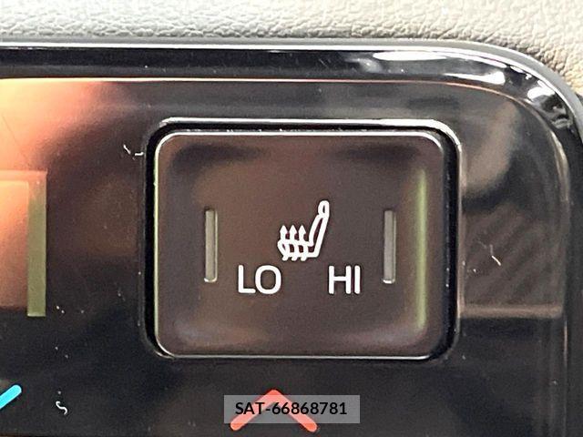 Toyota VOXY 2025-01 4604205-6