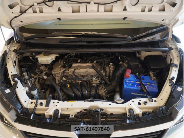 Toyota VOXY 2015-02 4759292-29