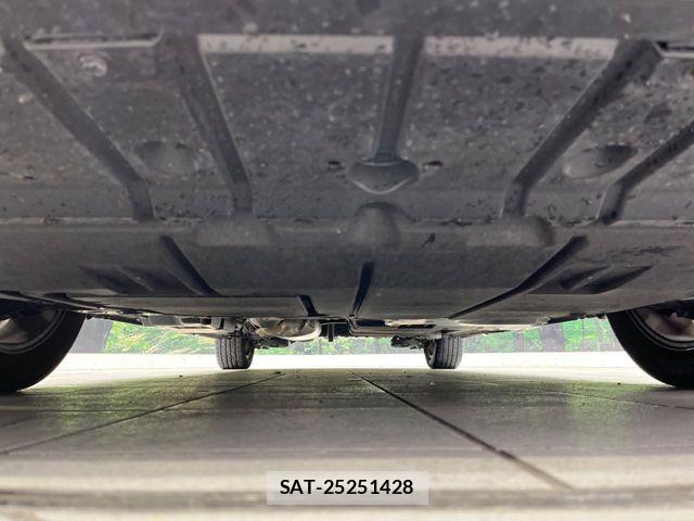 Toyota VOXY 2023-03 4993520-19