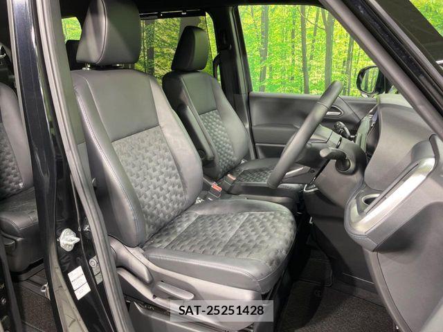 Toyota VOXY 2023-03 4993520-7