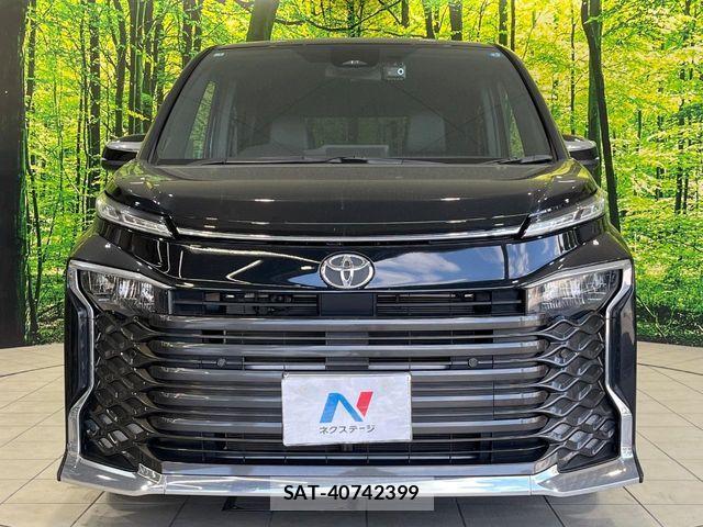 Toyota VOXY 2025-01 4993509-10