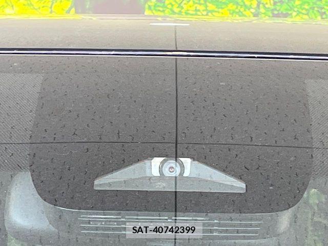 Toyota VOXY 2025-01 4993509-4