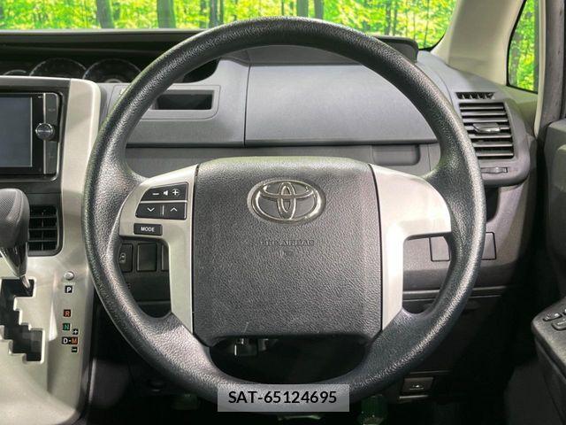 Toyota VOXY 2013-02 4993865-11