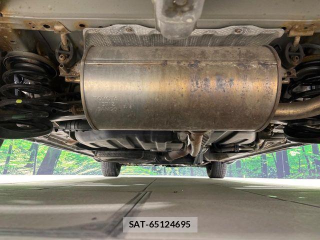 Toyota VOXY 2013-02 4993865-19