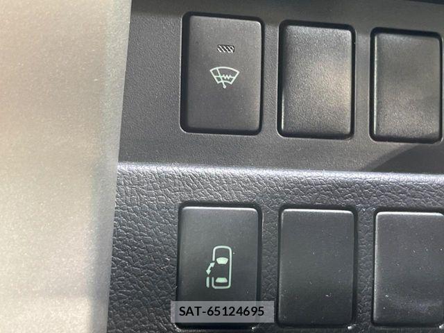 Toyota VOXY 2013-02 4993865-5