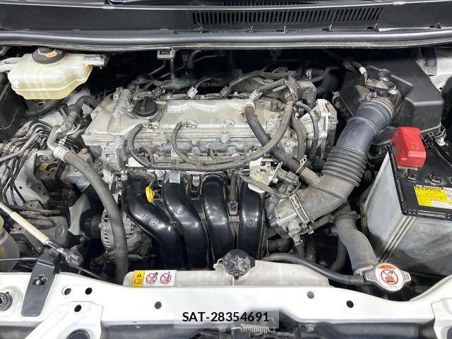 Toyota VOXY 2021-06 4993567-18
