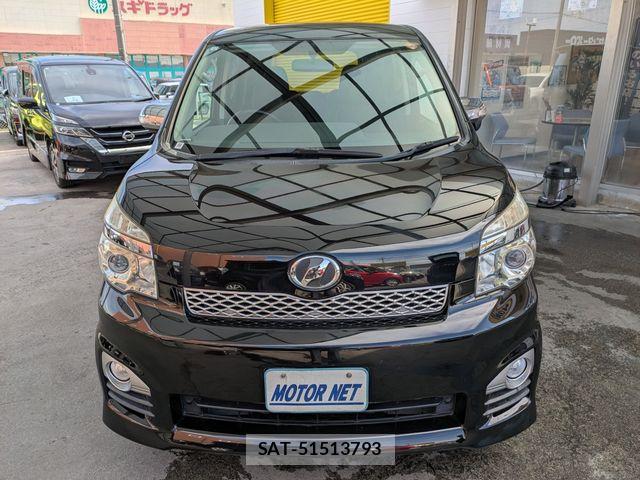 Toyota VOXY 2013-06 4993806-15