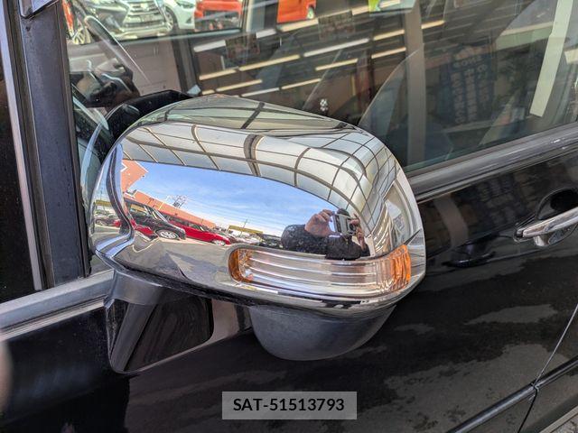 Toyota VOXY 2013-06 4993806-22