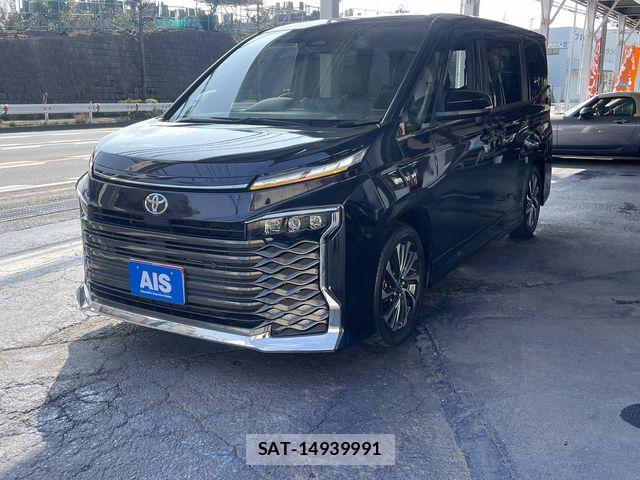Toyota VOXY 2023-11 5882316-0