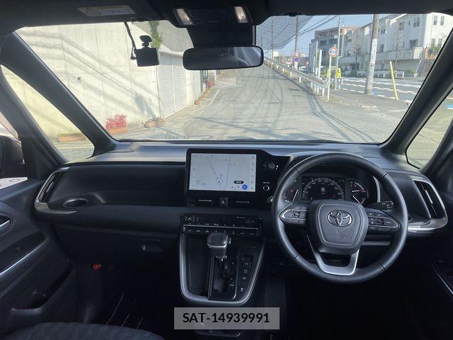 Toyota VOXY 2023-11 5882316-1