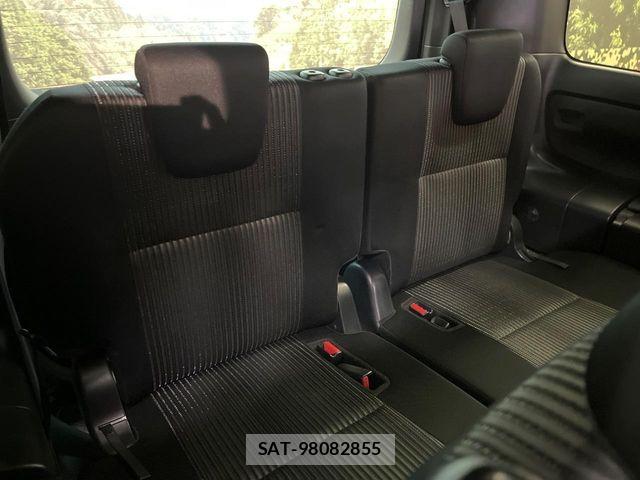 Toyota VOXY 2020-03 5882373-9