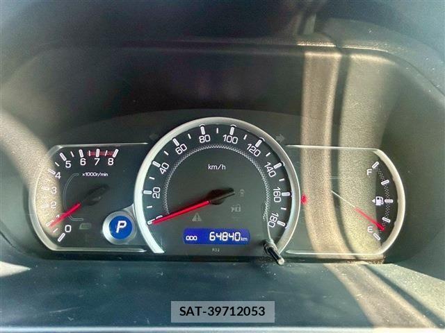 Toyota VOXY 2014-08 5882466-4