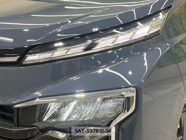 Toyota VOXY 2025-06 5882293-12