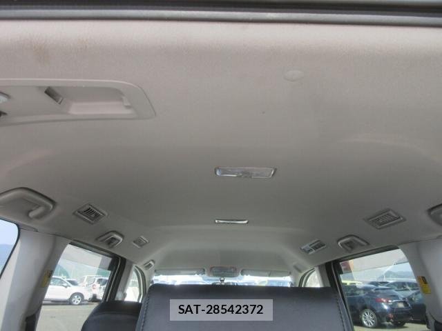 Toyota VOXY 2011-02 6022809-14