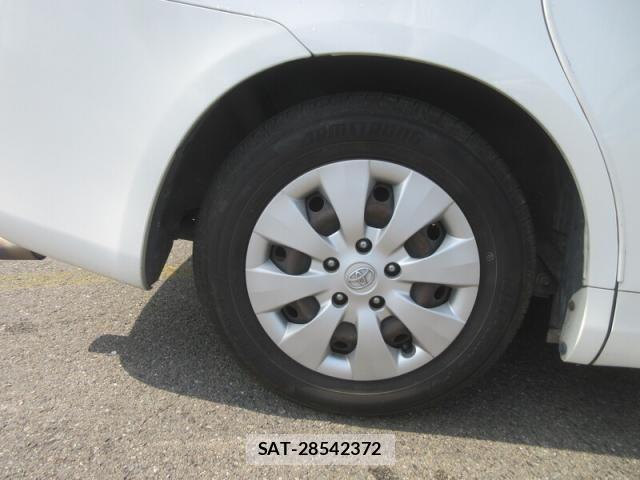 Toyota VOXY 2011-02 6022809-19