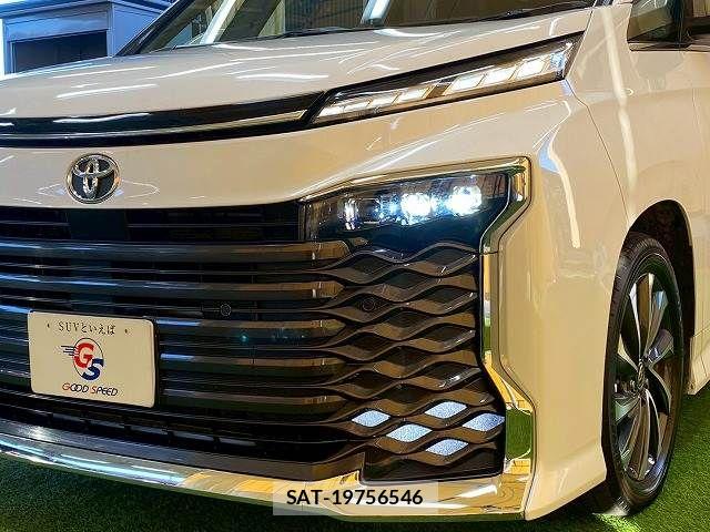 Toyota VOXY 2025-04 6221002-15