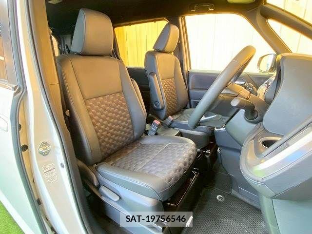 Toyota VOXY 2025-04 6221002-8