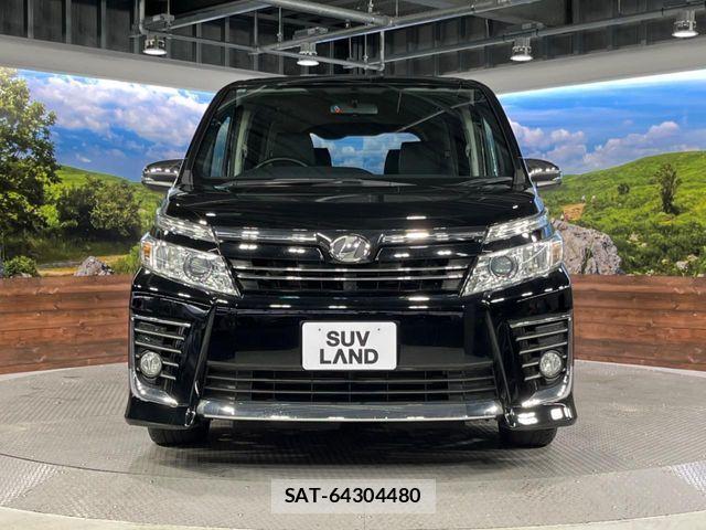 Toyota VOXY 2015-10 6221045-14