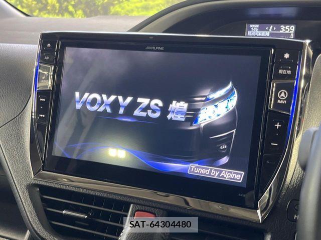 Toyota VOXY 2015-10 6221045-2
