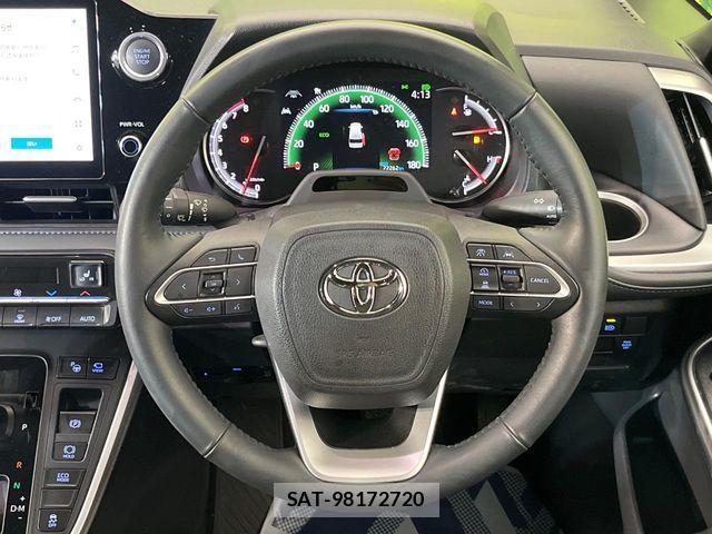 Toyota VOXY 2023-08 6220978-11