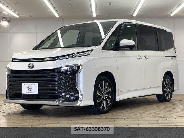 Toyota VOXY 2025-04 6220988-14