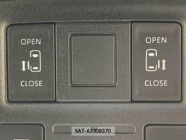 Toyota VOXY 2025-04 6220988-8