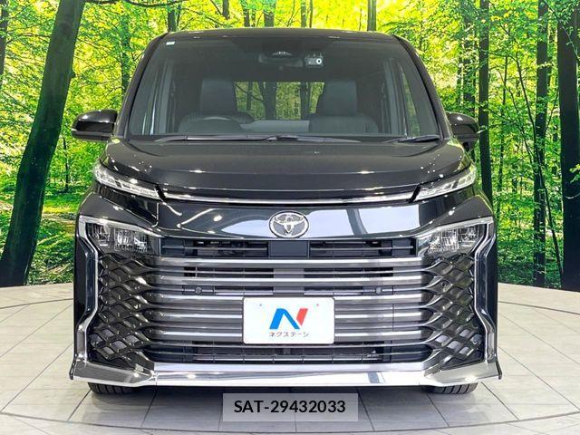 Toyota VOXY 2024-02 6220981-14