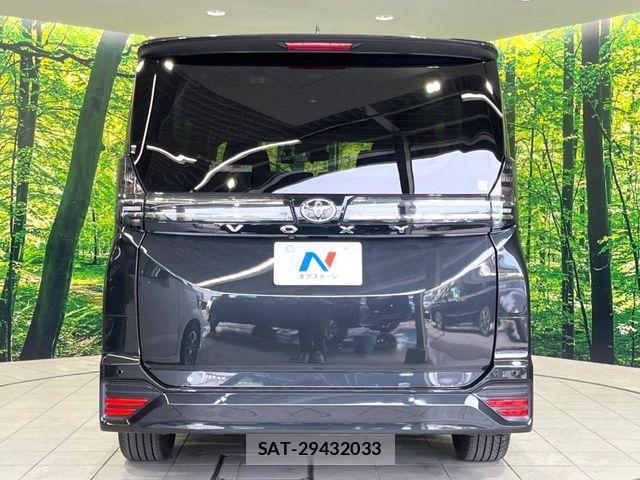 Toyota VOXY 2024-02 6220981-15